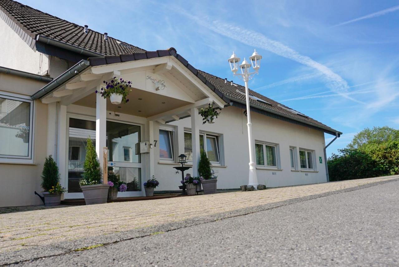 Haus Loehrberg Hotel Hemer Екстериор снимка