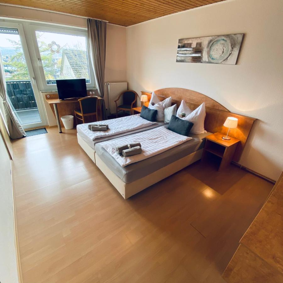 Haus Loehrberg Hotel Hemer Екстериор снимка