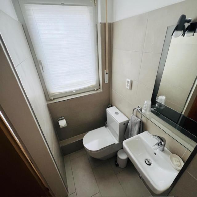 Haus Loehrberg Hotel Hemer Екстериор снимка